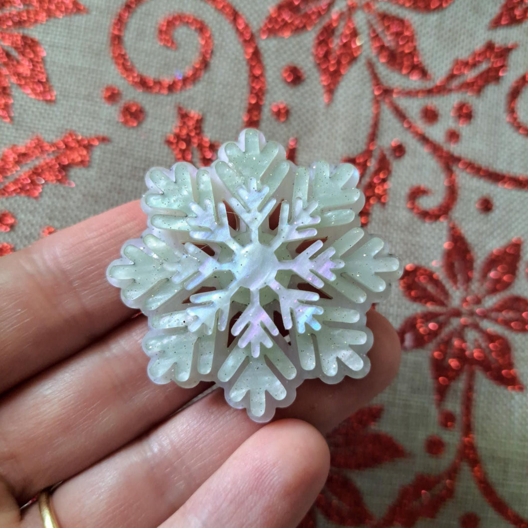 WhiteMarble Shimmer snowflake brooch
