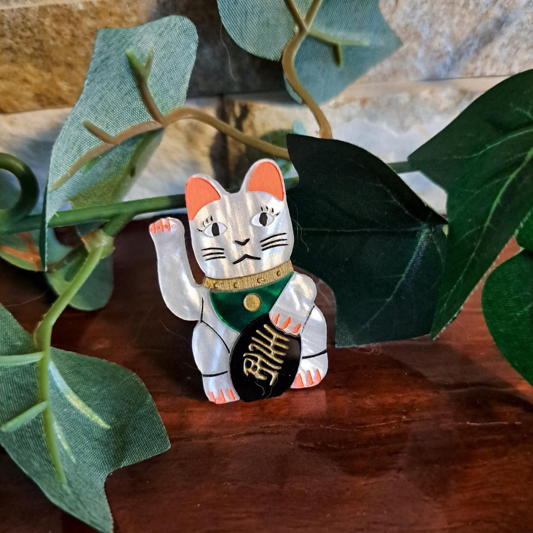 Mini Maneki-Neko Lucky Cat Brooch