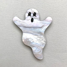 Load image into Gallery viewer, Ghosty brooch
