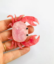 Load image into Gallery viewer, Crabby brooch in Pink Marble
