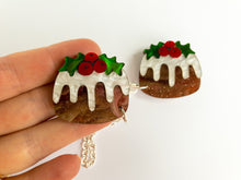 Load image into Gallery viewer, Christmas Pudding Cardi Clips - red-brown glimmer

